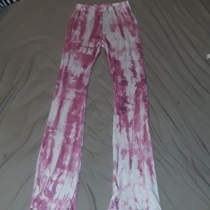 Bell bottom leggings